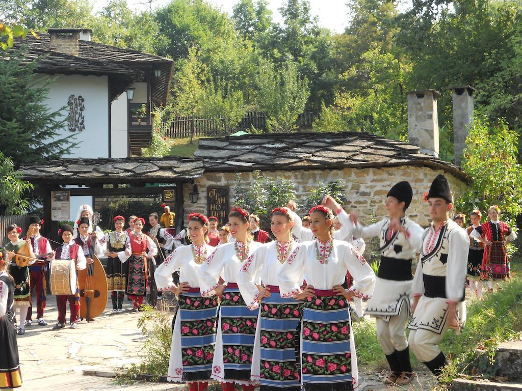 Strannopriemnitsa Guest House Bozhentsi Exterior foto